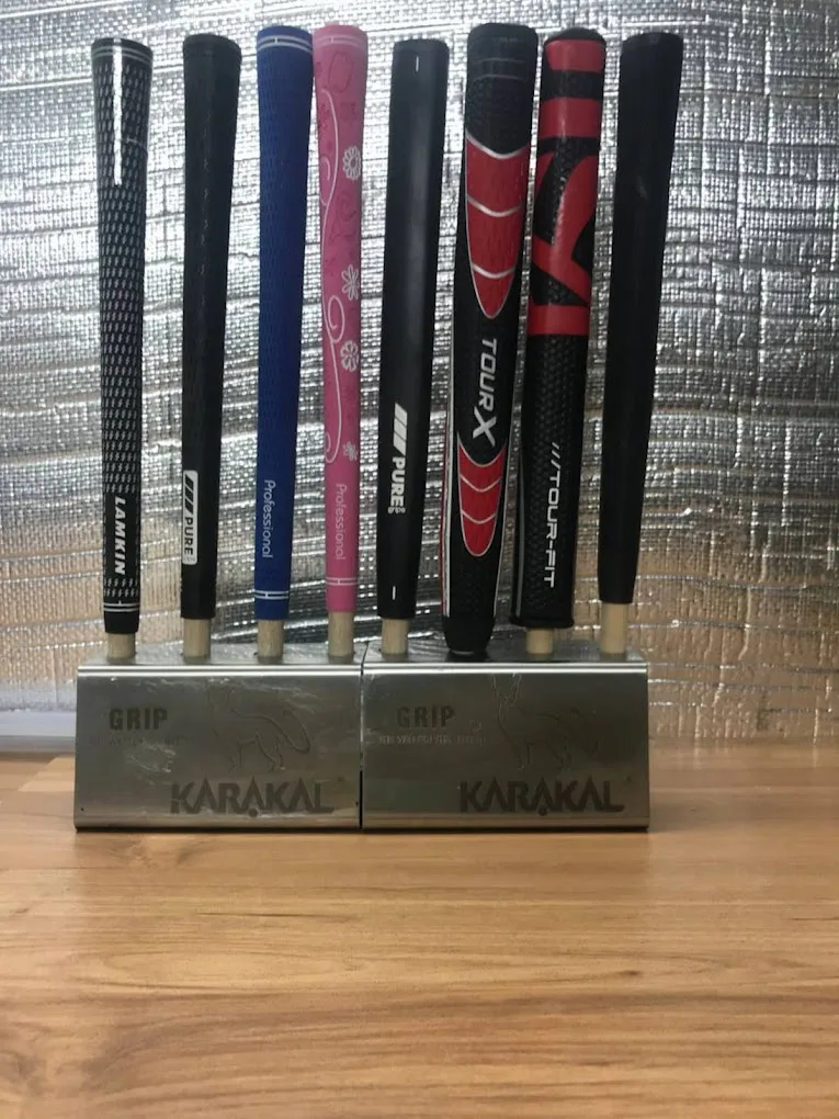 Driver and club grips available for replacement